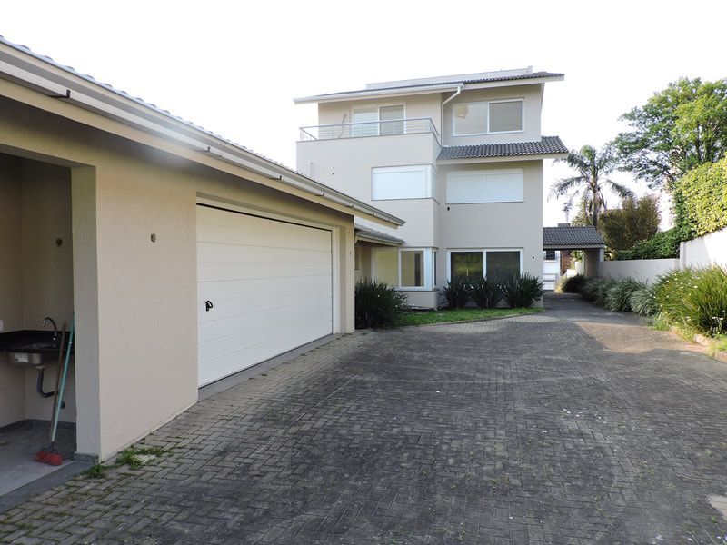 Casa nova de 600m² com 4 dormitórios e 3 vagas — foto 74