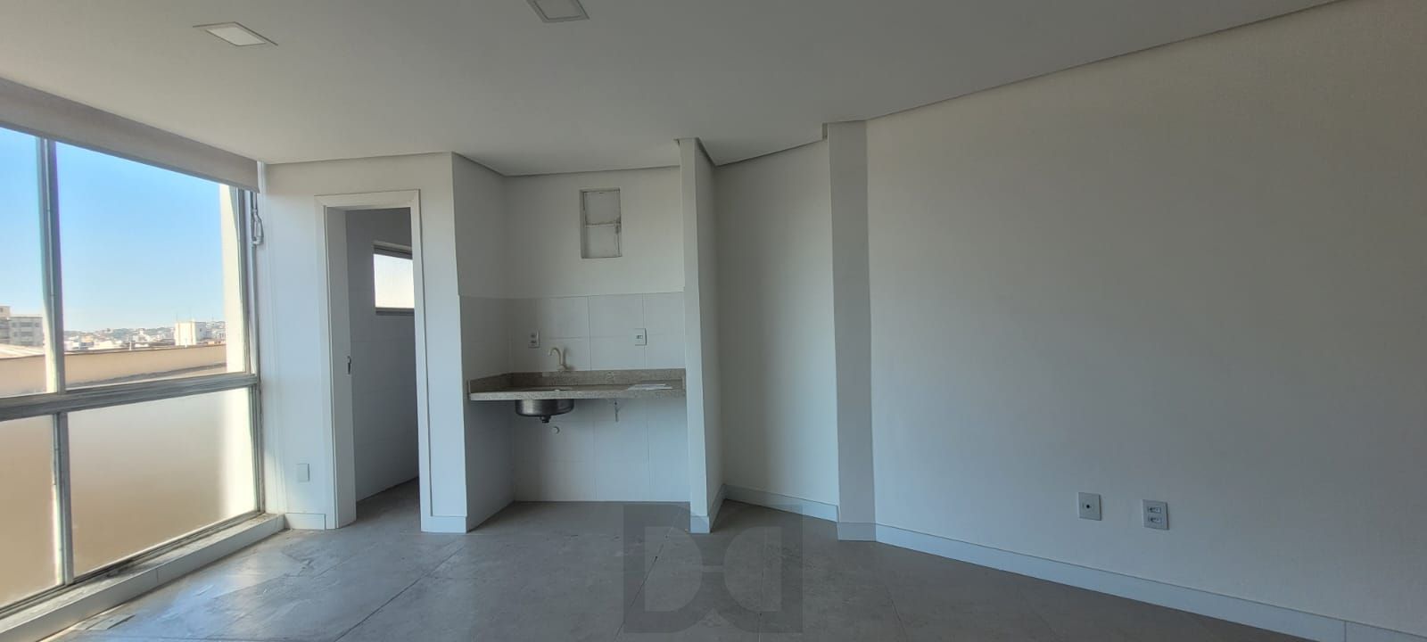 Sala Comercial em frente a Santa Casa - Centro de Porto Alegre — foto 2