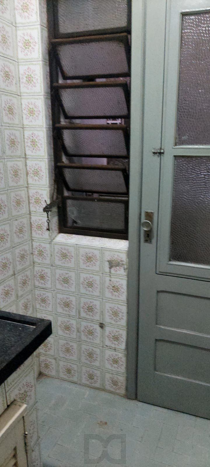 Apartamento térreo de 1 quarto, elevador no bairro Centro Histórico. — foto 5