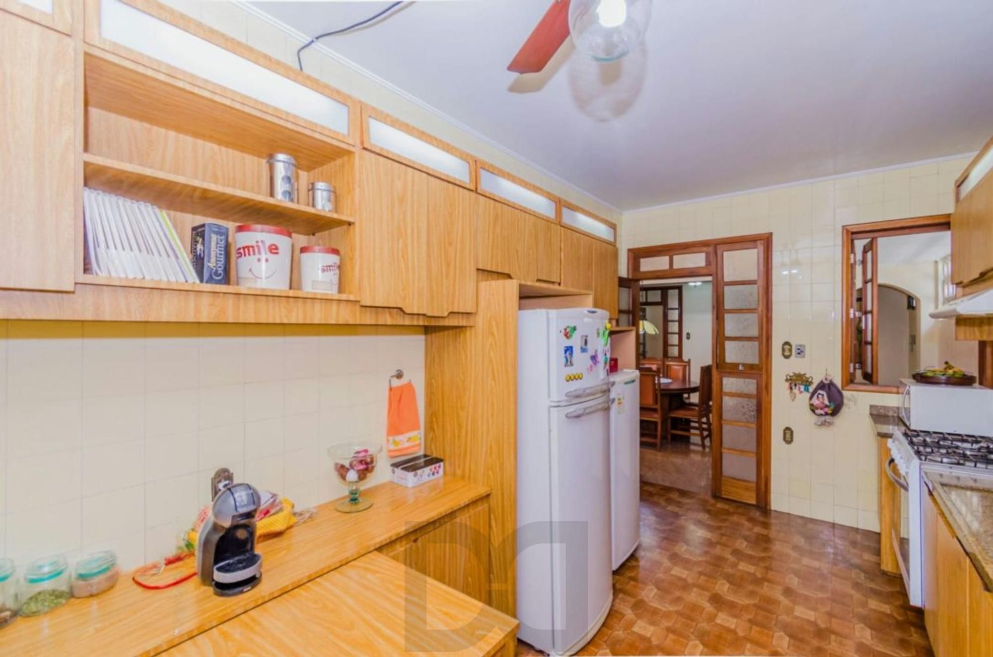 Casa à venda no Jardim Lindóia com piscina e 6 vagas — foto 11