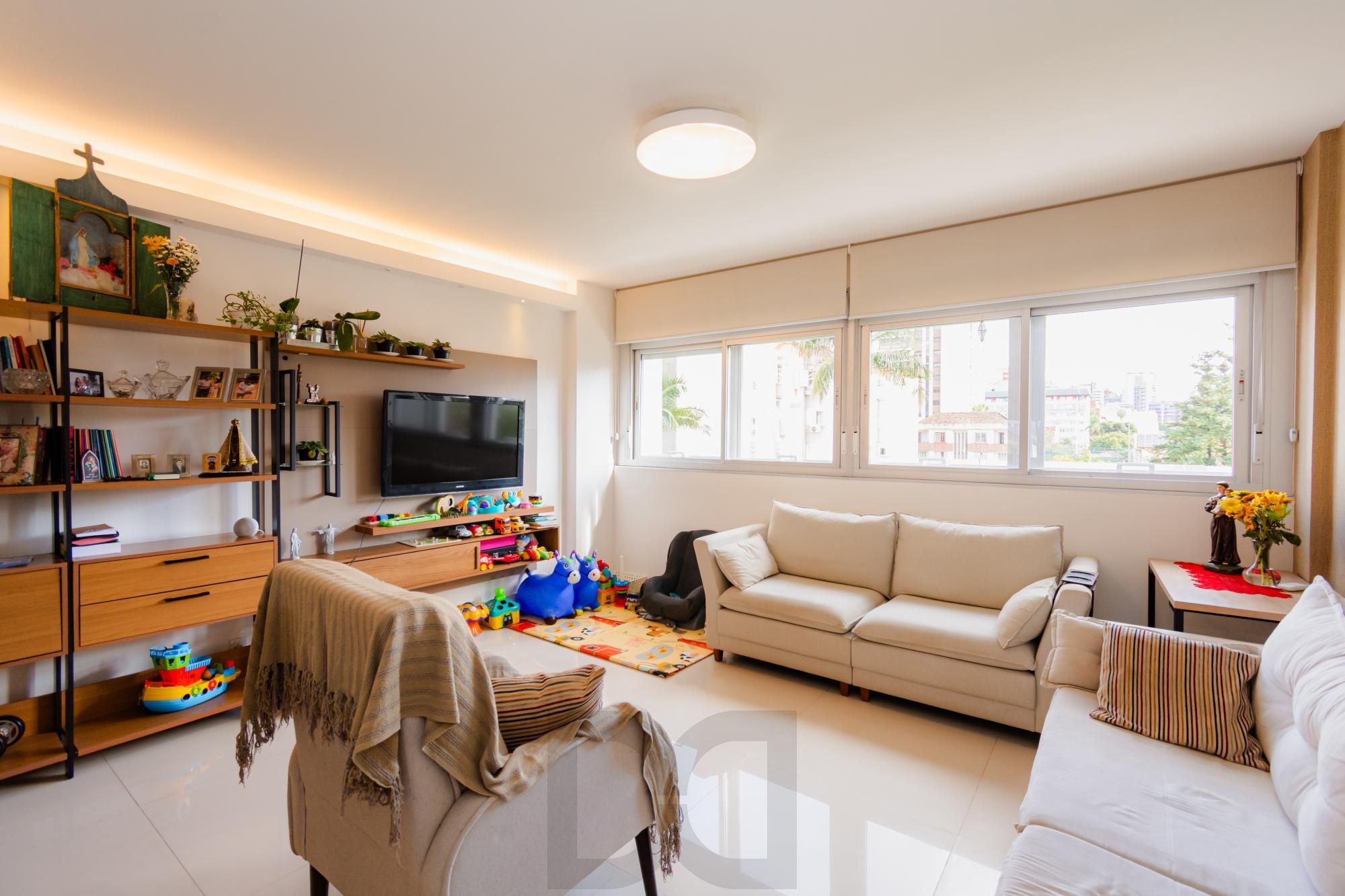Apartamento 2 quartos, elevador e 1 vaga de garagem no Bairro Auxiliadora Poa. — foto 18