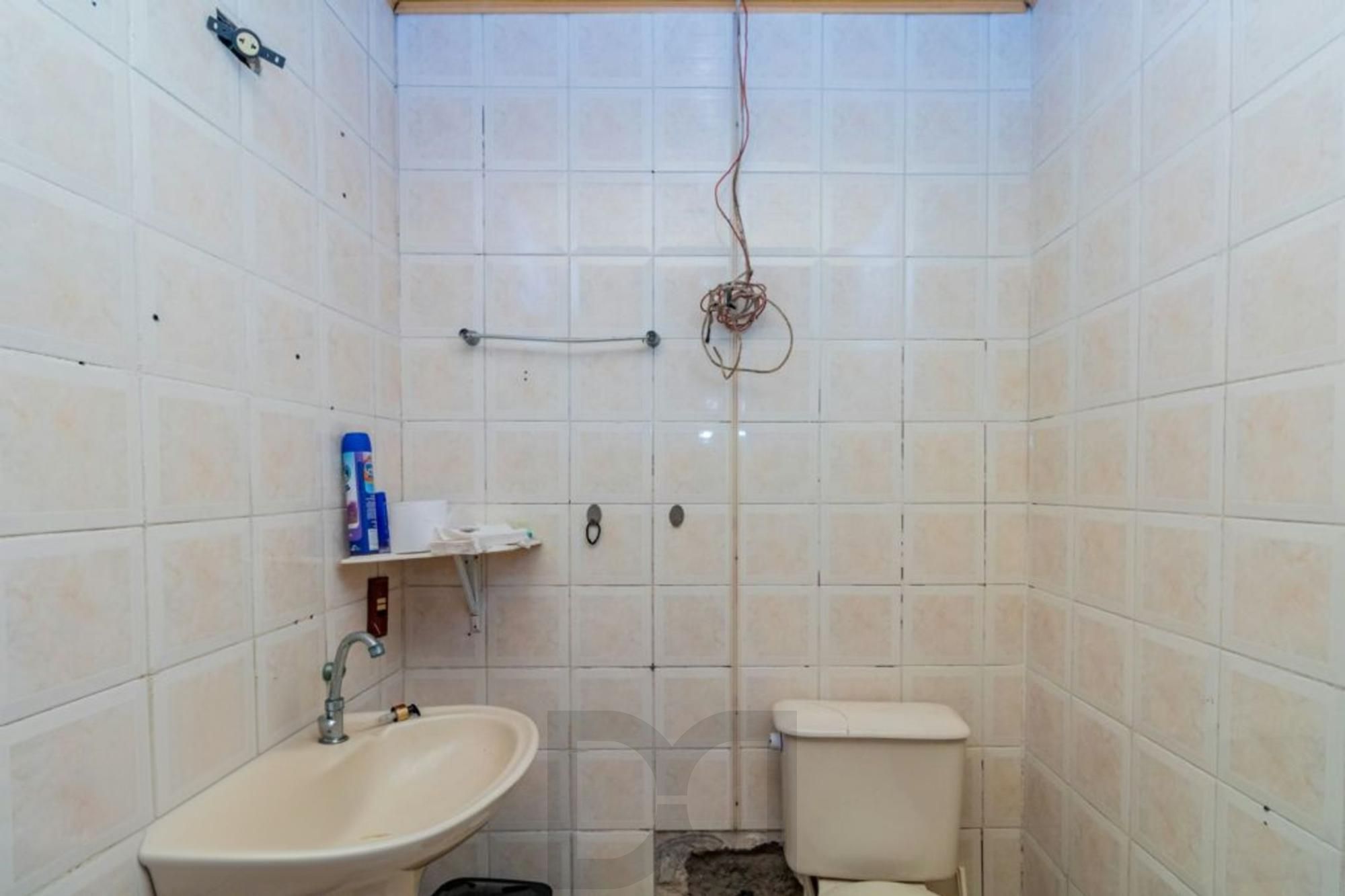 Casa de 3 quartos, 2 vagas no bairro Morro Santana — foto 15
