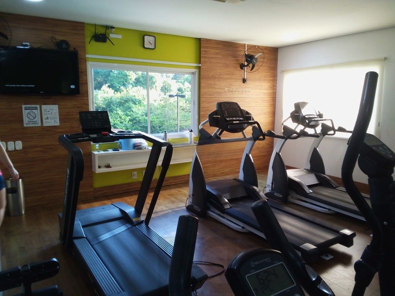Apartamento de 2 dormitórios, elevador no Bairro jardim carvalho Porto Alegre. — foto 3