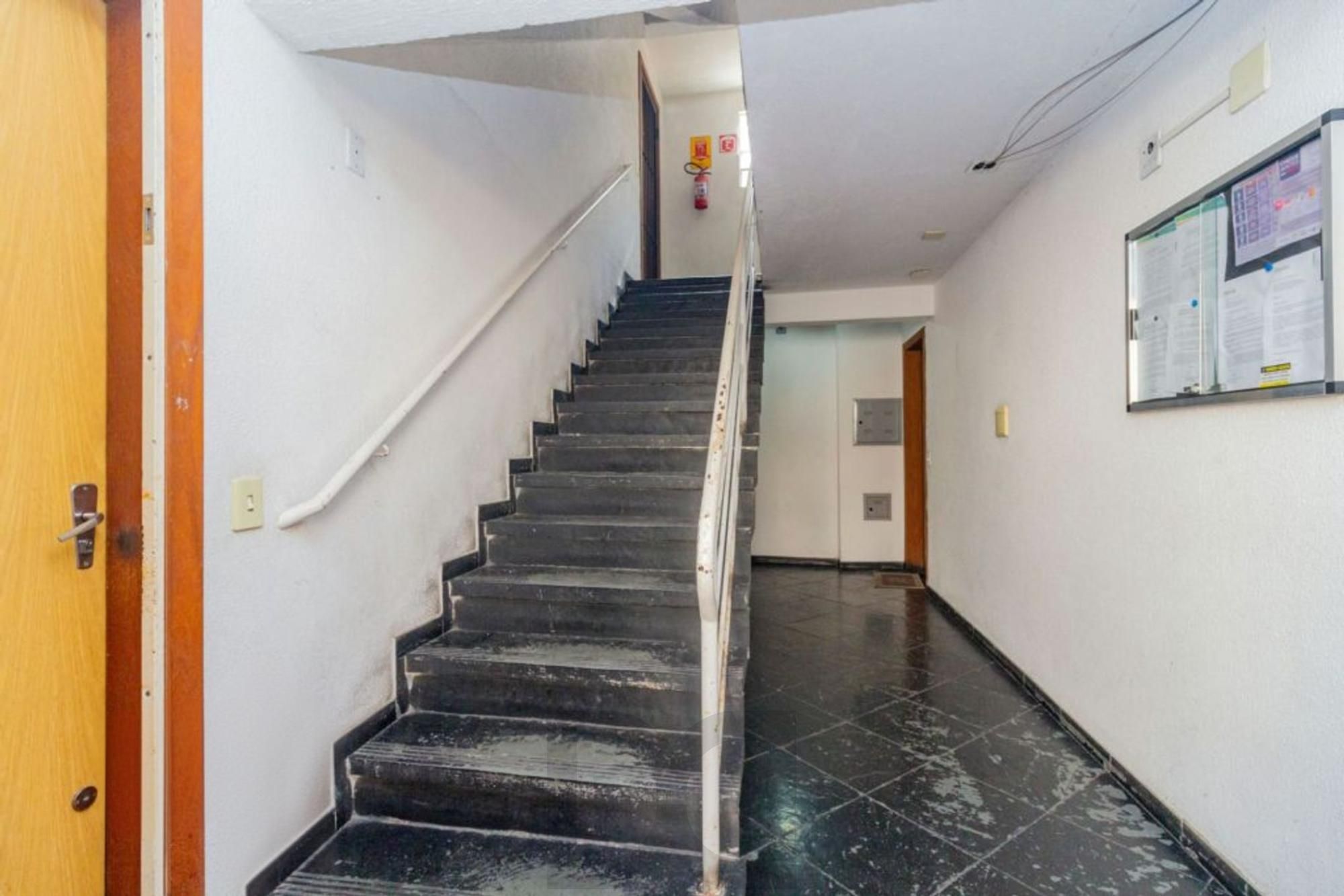 Apartamento com 2 quartos, vaga e salão de festa no bairro Passo das Pedras. — foto 20