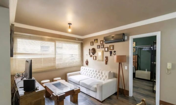Apartamento APARTAMENTO DE 1 DORMITÓRIO COM 2 VAGAS, Bairro Santo Antônio — foto 1