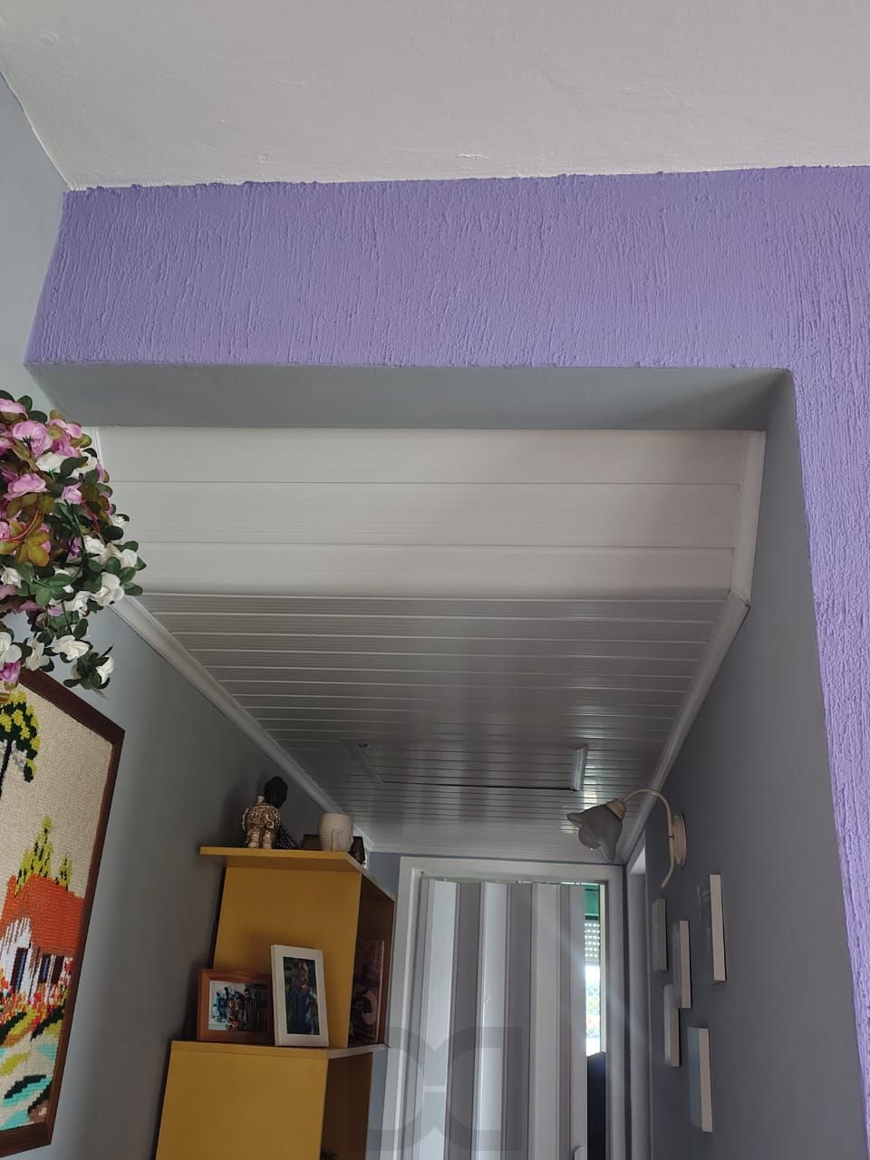 Apartamento de 2 dormitórios, semi mobiliado e 47m² no bairro Camaquã. — foto 10
