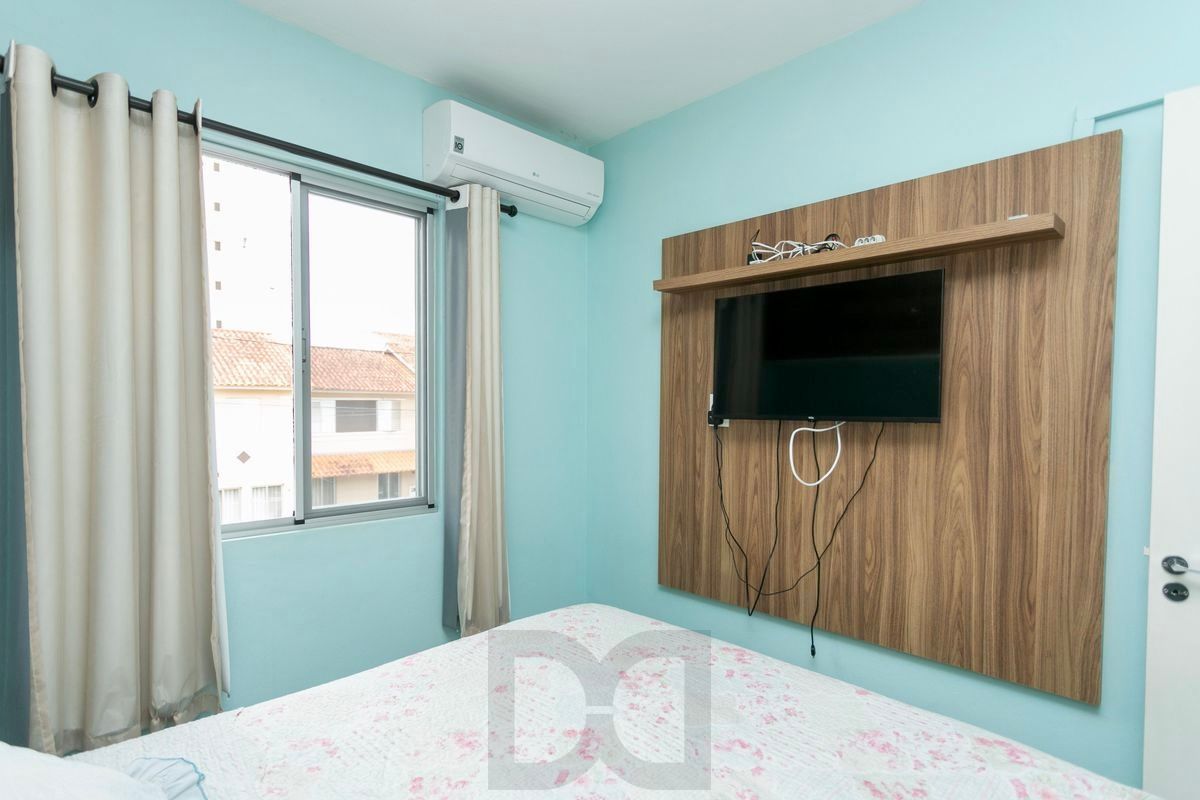 Casa de 2 quartos com 2 vagas cobertas em condomínio fechado em Porto Alegre — foto 19
