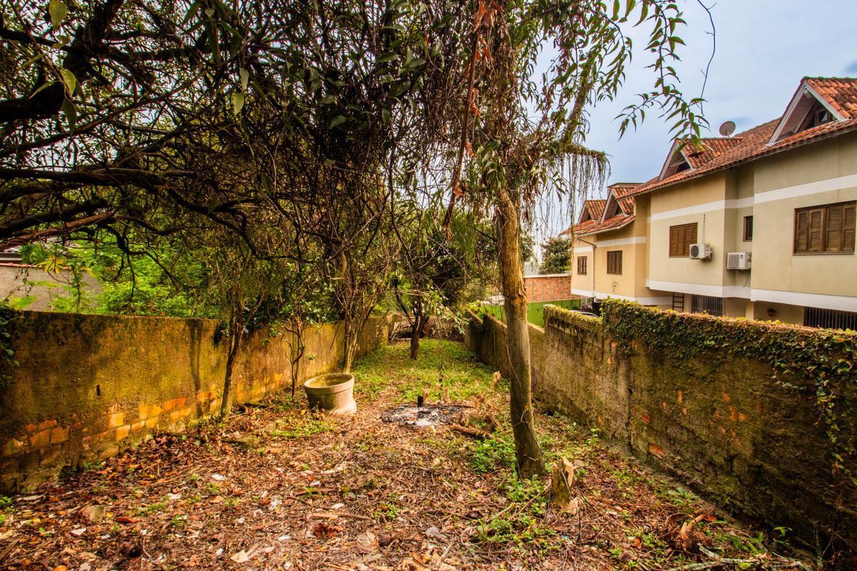 Casa com 3 dormitórios no Bairro Jardim Floresta — foto 25