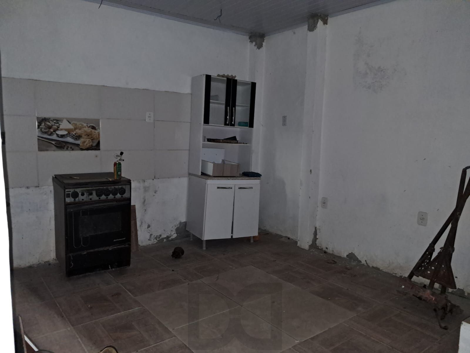 Sobrado de 2 quartos, suíte e 2 vagas no bairro Ponta Grossa. — foto 4
