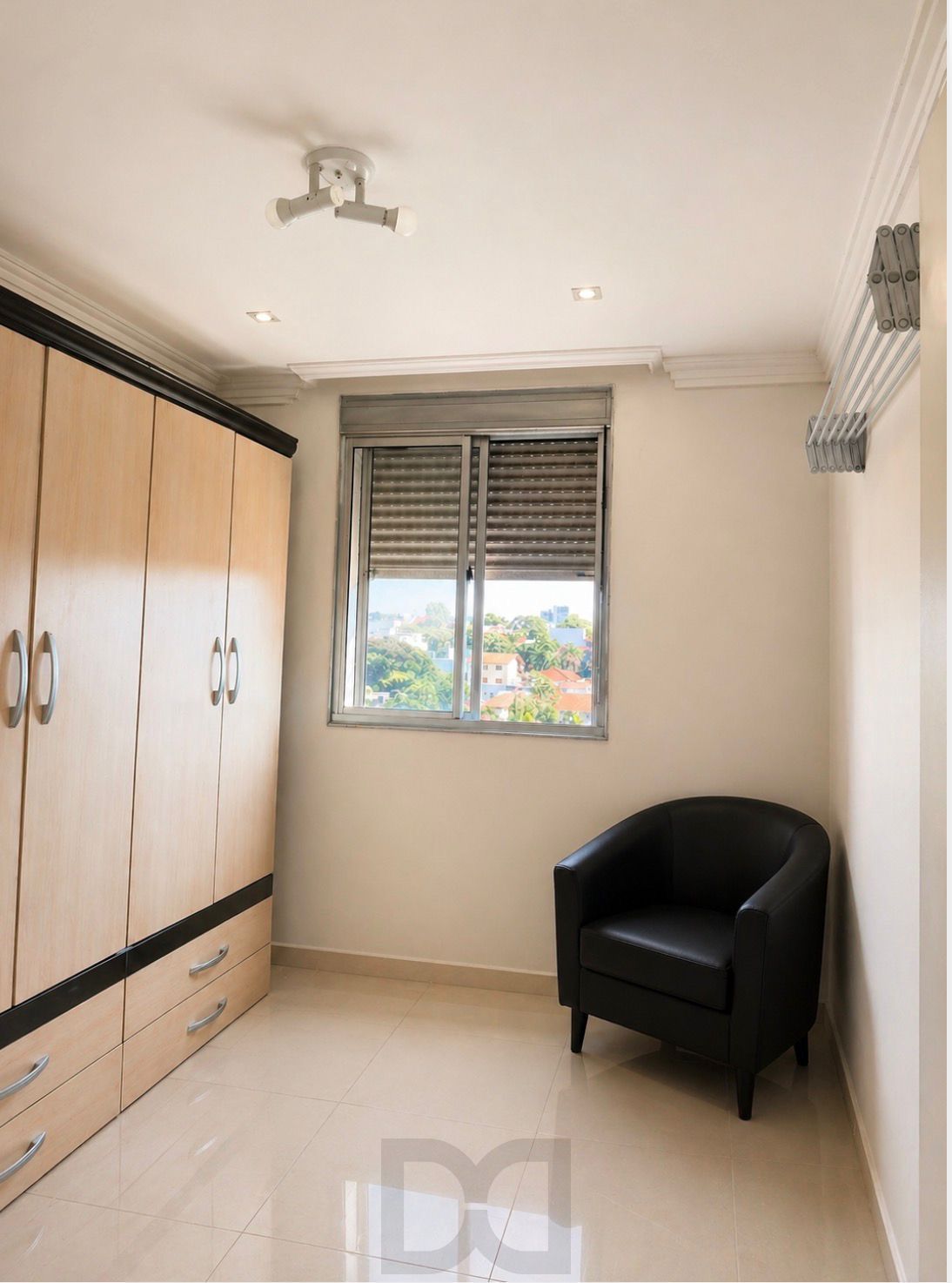 Apartamento 3 dormitórios com Suíte Semi Mobiliado com Vaga de Garagem — foto 11