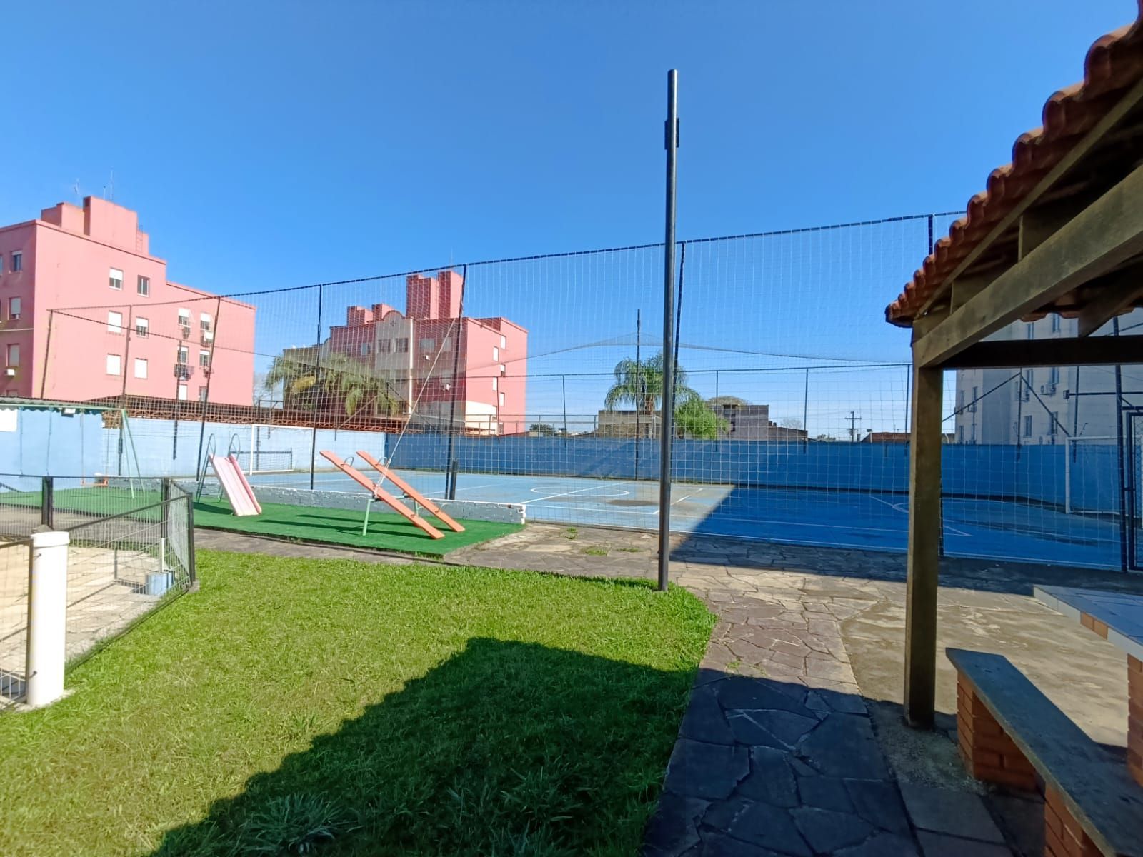 Apartamento semi mobiliado de 3 quartos e 1 vaga no bairro Sarandi. — foto 43