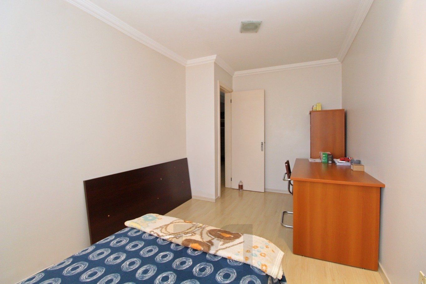 Casa com 4 dormitórios, pátio e piscina no Bairro Jardim Itu — foto 26