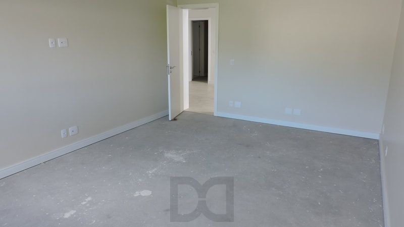 Casa nova de 600m² com 4 dormitórios e 3 vagas — foto 39