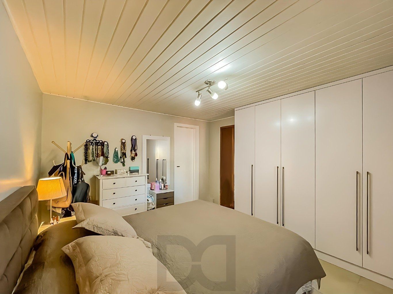 Apartamento Garden de dormitórios no Bairro Floresta Porto Alegre. — foto 15