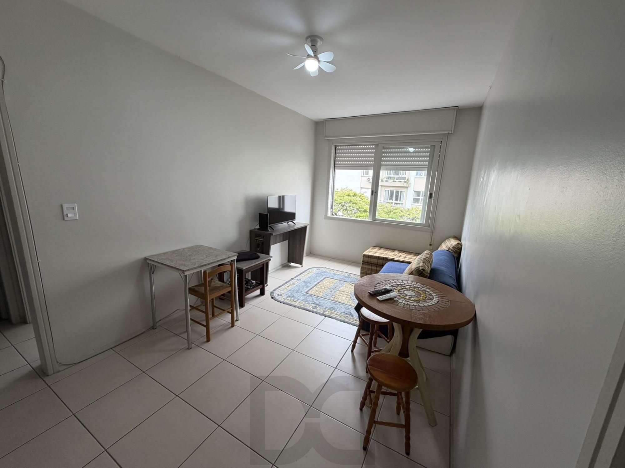 Apartamento 1 dormitório na rua Irmão José Otão, Independência — foto 1
