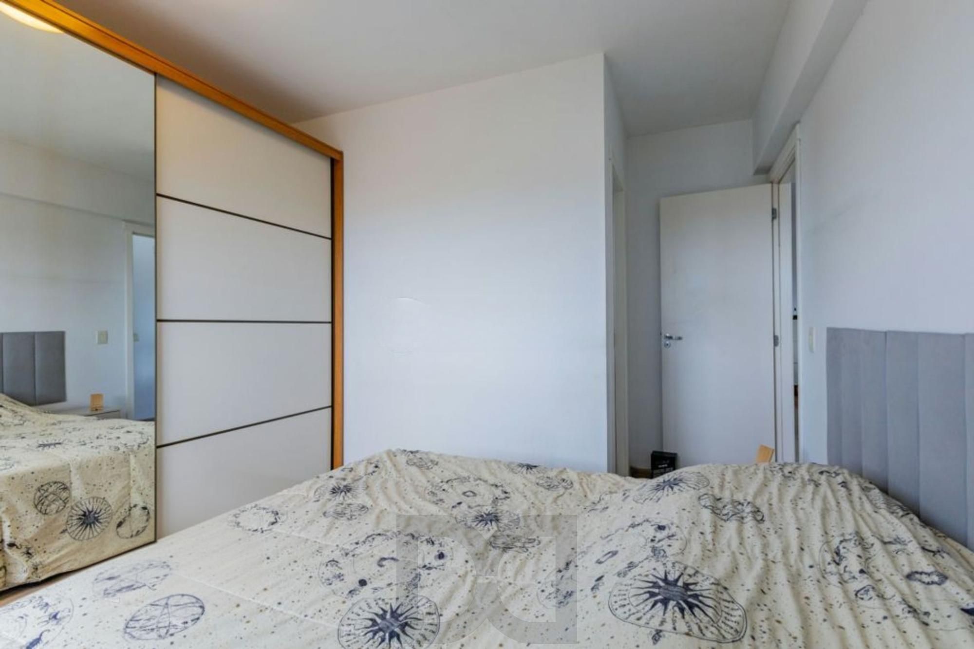 Apartamento com 3 quartos, 2 vagas, piscina elevador no bairro Vila ipiranga — foto 12