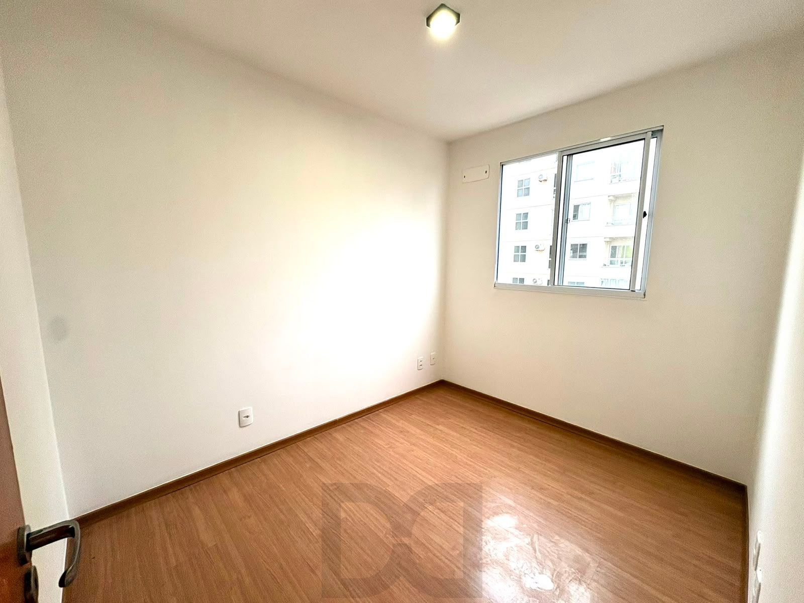 Apartamento reformado de 2 dormitórios, churrasqueira e vaga no Parque Santa Fé — foto 4