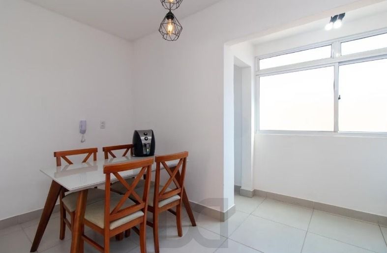 Apartamento de 2 quartos, 1 vaga no bairro Menino Deus — foto 7