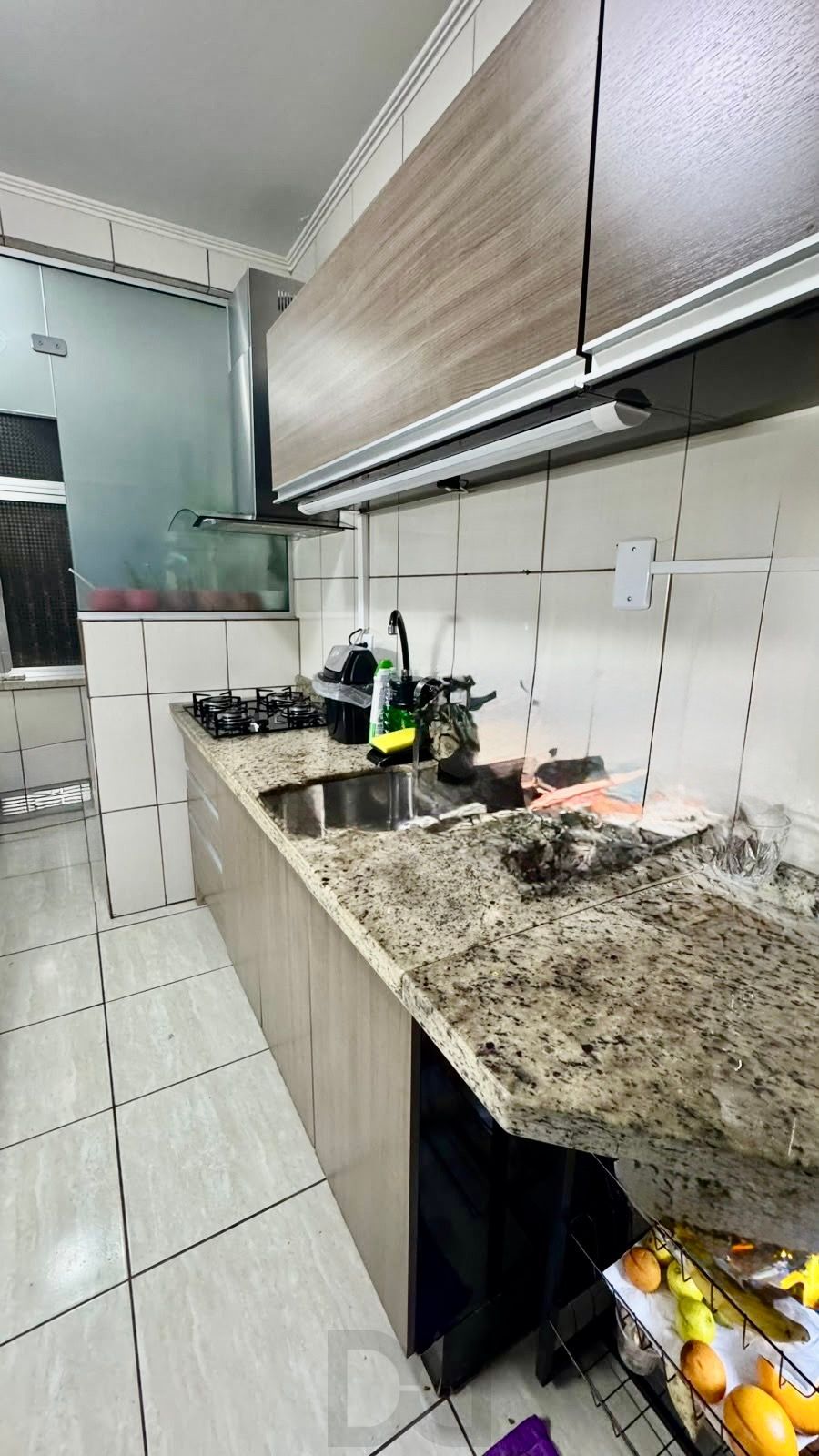 Apartamento 2 dormitórios reformado mobiliado próximo Assis Brasil Porto Alegre — foto 5