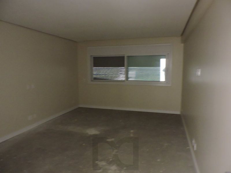 Casa nova de 600m² com 4 dormitórios e 3 vagas — foto 19