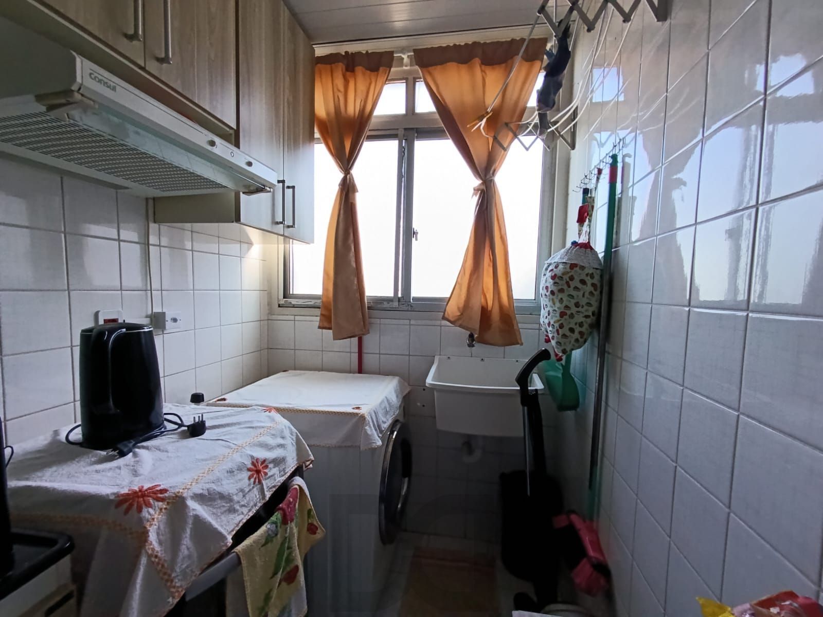 Apartamento semi mobiliado de 3 quartos e 1 vaga no bairro Sarandi. — foto 18