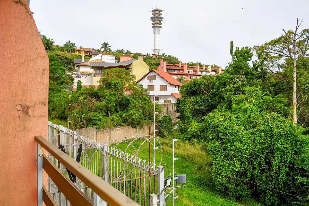Ótima Casa condomínio pronta para morar, semi mobiliada, Bairro Menino Deus — foto 26