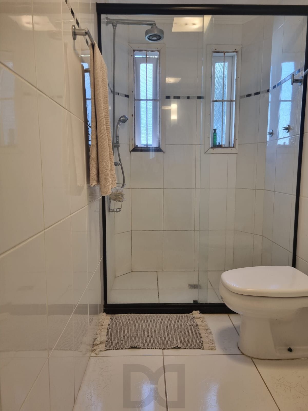 Apartamento térreo semi mobiliado de 3 dormitórios no bairro Cristal — foto 24