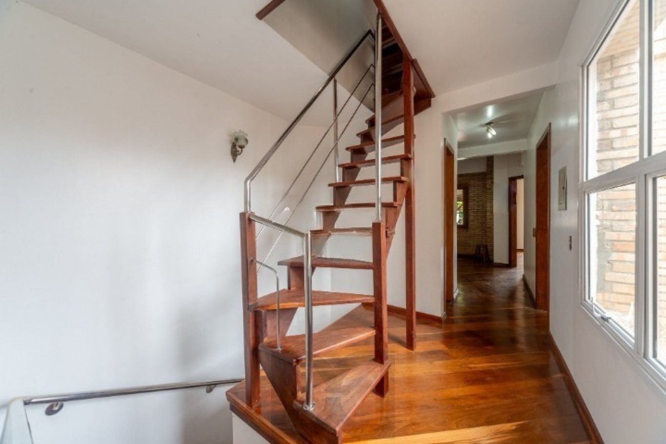 Casa com 3 quartos, 1 suíte, 2 vagas, e 234m² à venda no bairro Tristeza — foto 14