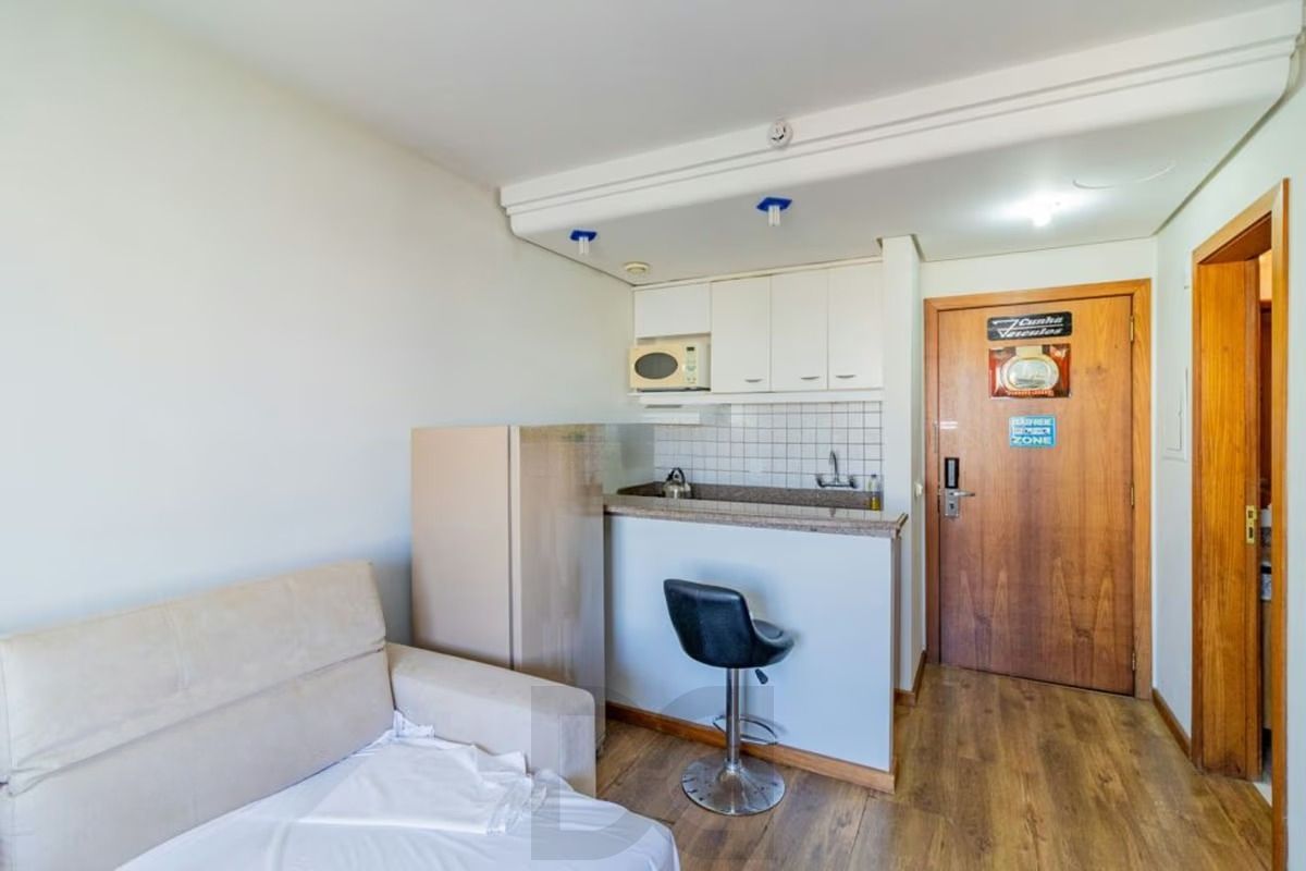 Apartamento 1 Suíte com Elevador e Vaga no Praia de Belas — foto 7