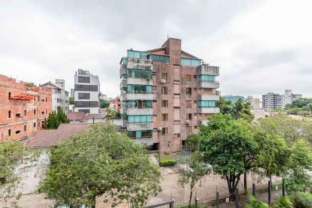 Apartamento de 3 quartos, 1 vaga e elevador no Bairro Boa Vista em Porto Alegre — foto 3