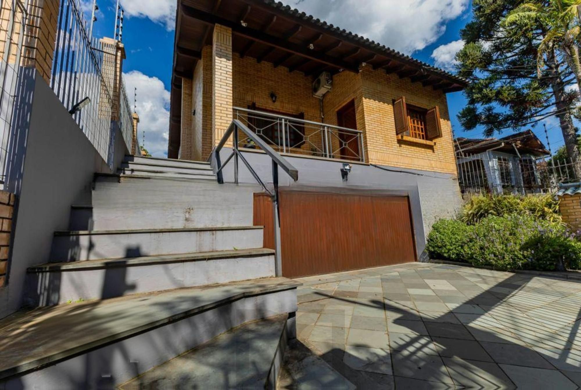 Casa com 1.640,00m², 3 dormitórios, 4 vagas à venda Rua Marista. — foto 57