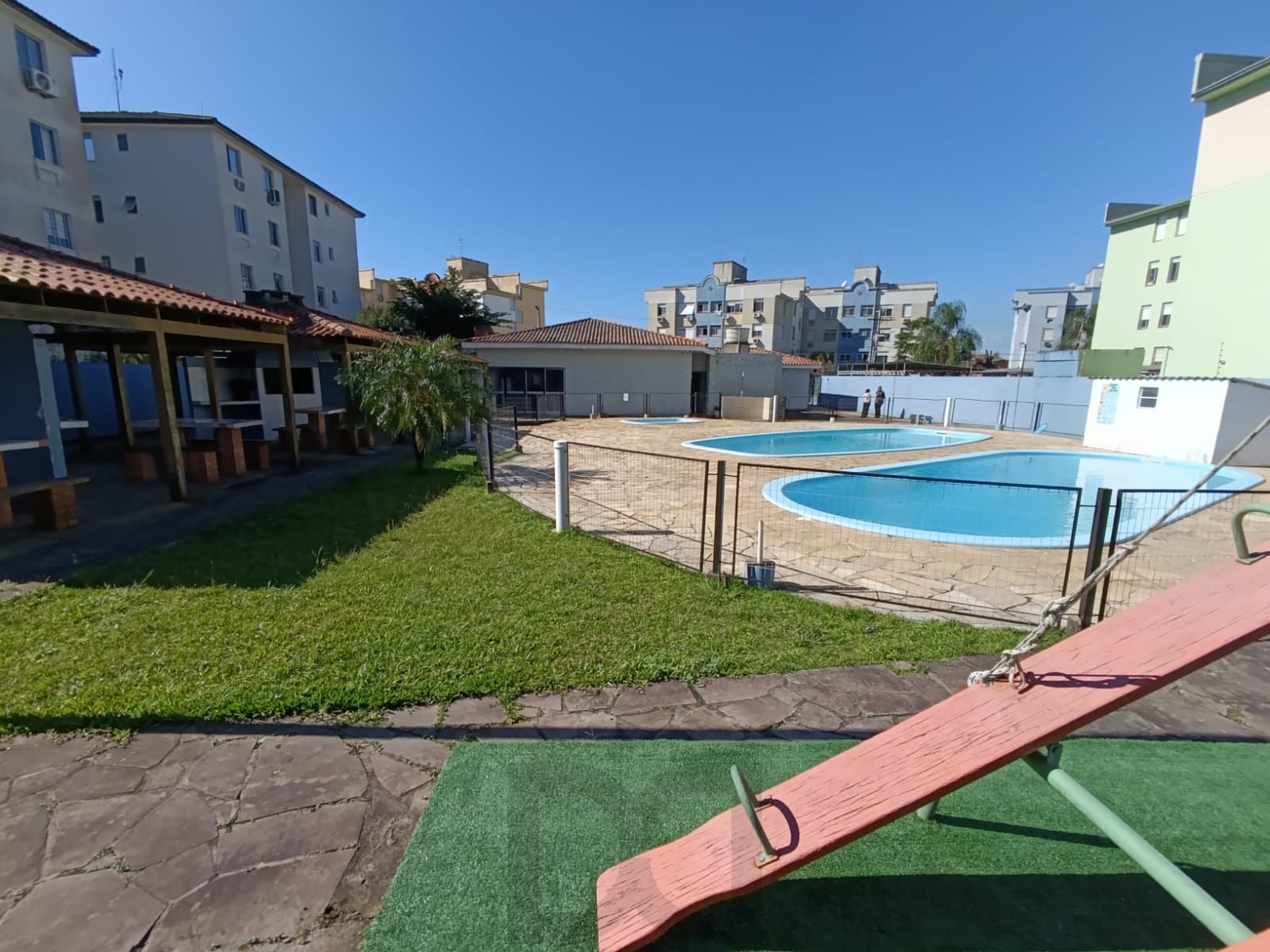 Apartamento semi mobiliado de 3 quartos e 1 vaga no bairro Sarandi. — foto 34