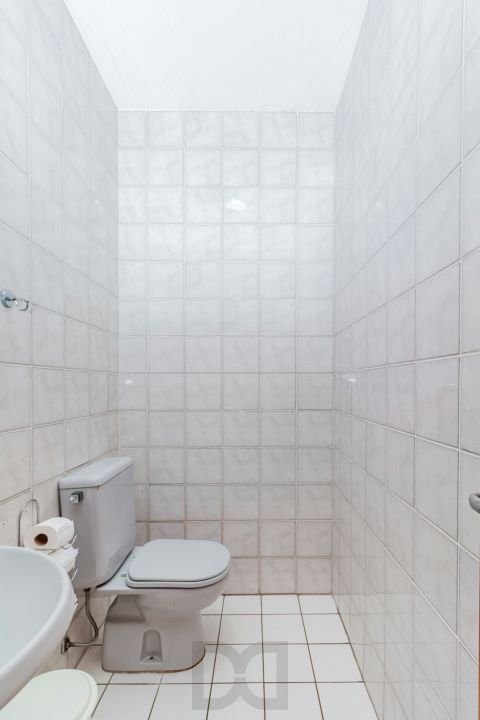 Apartamento com 3 quartos, vaga e elevador no Bairro Menino Deus — foto 39