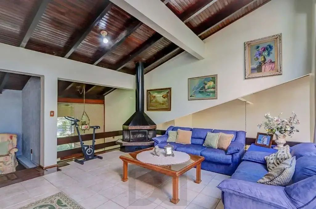 Casa em condominio, 3 quartos, 3 suítes 2 vagas e piscina na Cavalhada. — foto 29