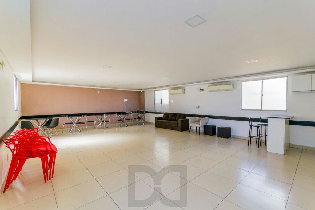 Apartamento 2 dormitórios, 1 vaga e elevador á venda no Morro Santana. — foto 35