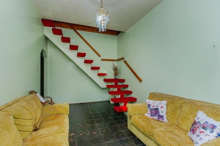 Casa com 6 quartos, 2 vagas e pátio no Bairro Higienópolis — foto 5