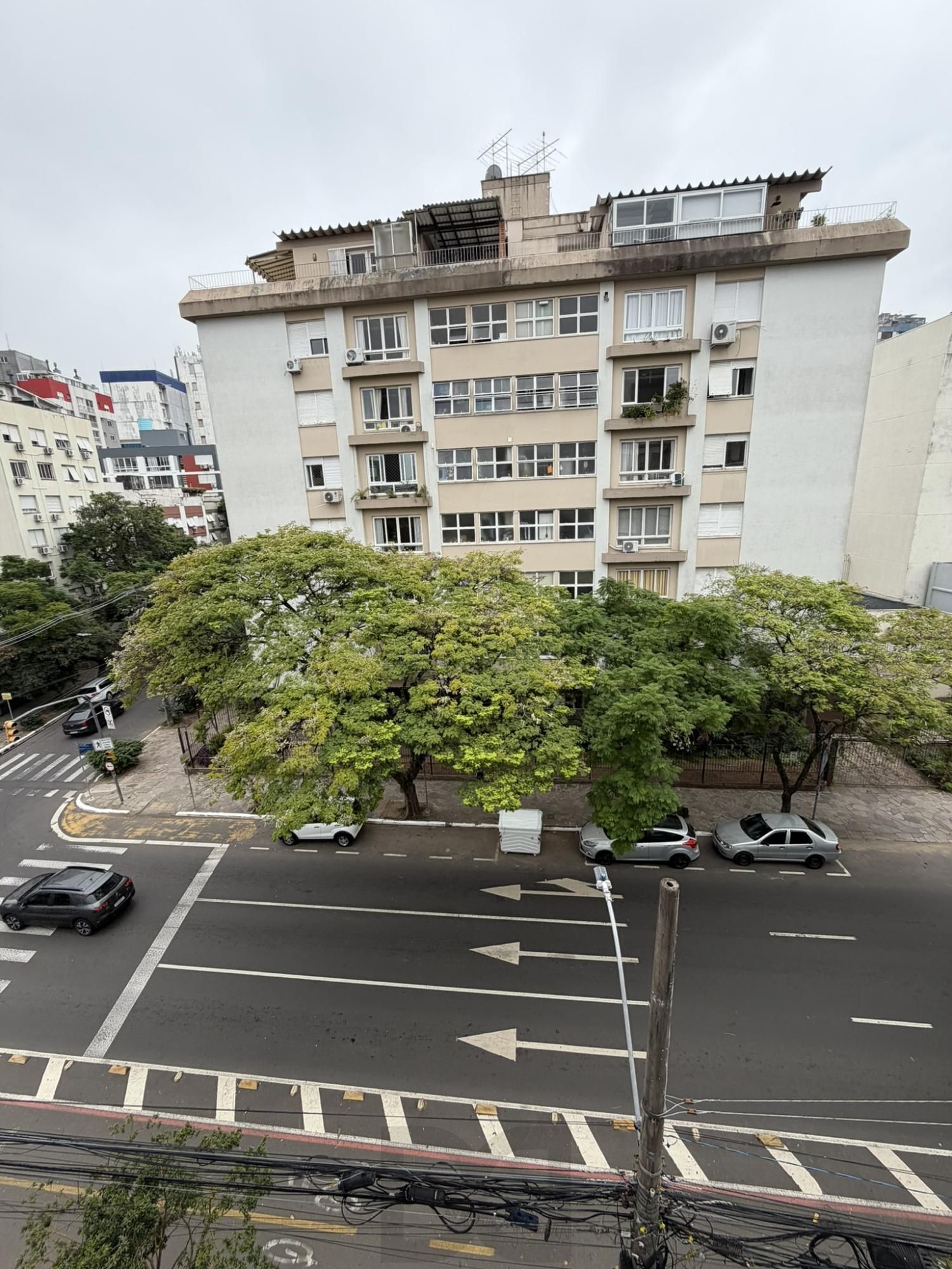 Apartamento 1 dormitório na rua Irmão José Otão, Independência — foto 16