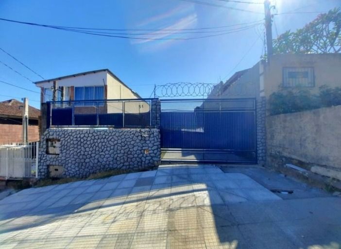Casa de 4 quartos,suíte,churrasqueira no bairro Nonoai — foto 2