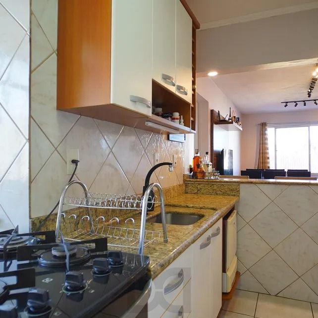 Apartamento 2 quartos, vaga, elevador e portaria 24hrs no bairro Sarandi — foto 7