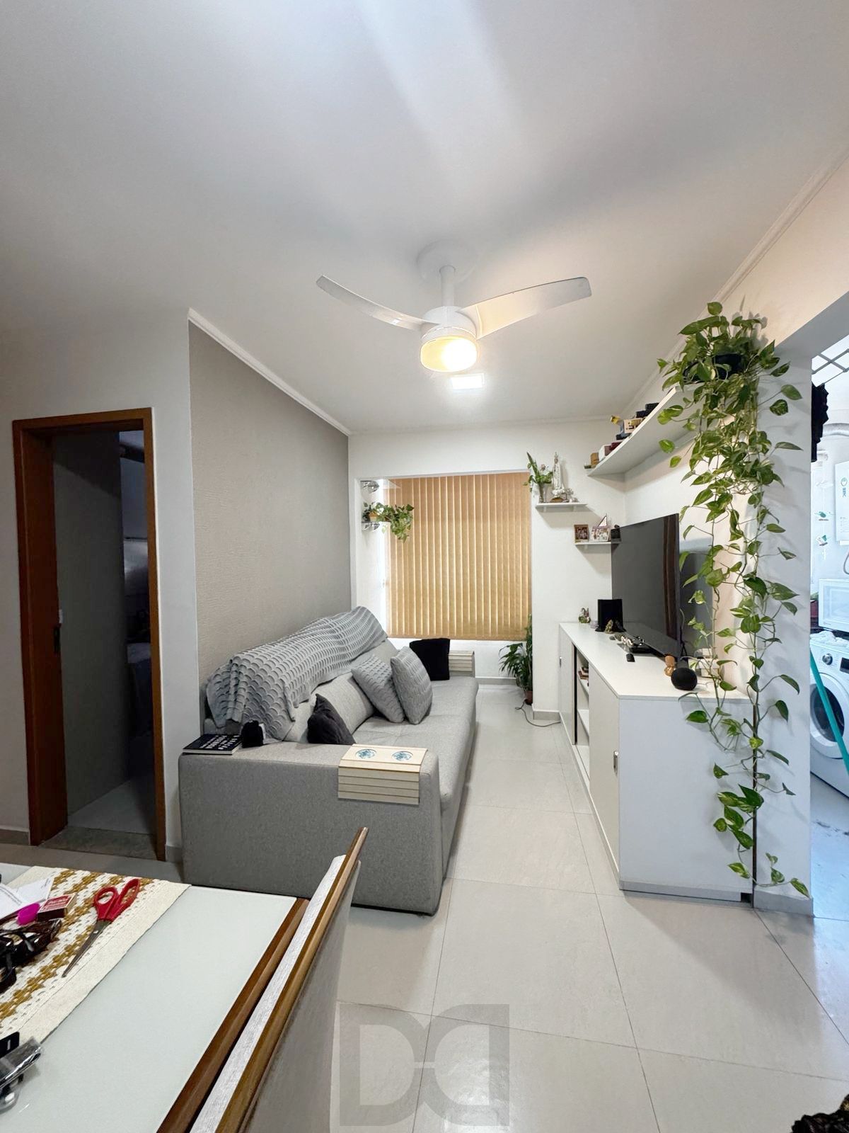 Apartamento semi mobiliado 2 quartos,elevador 1 vaga no bairro Morro Santana. — foto 7