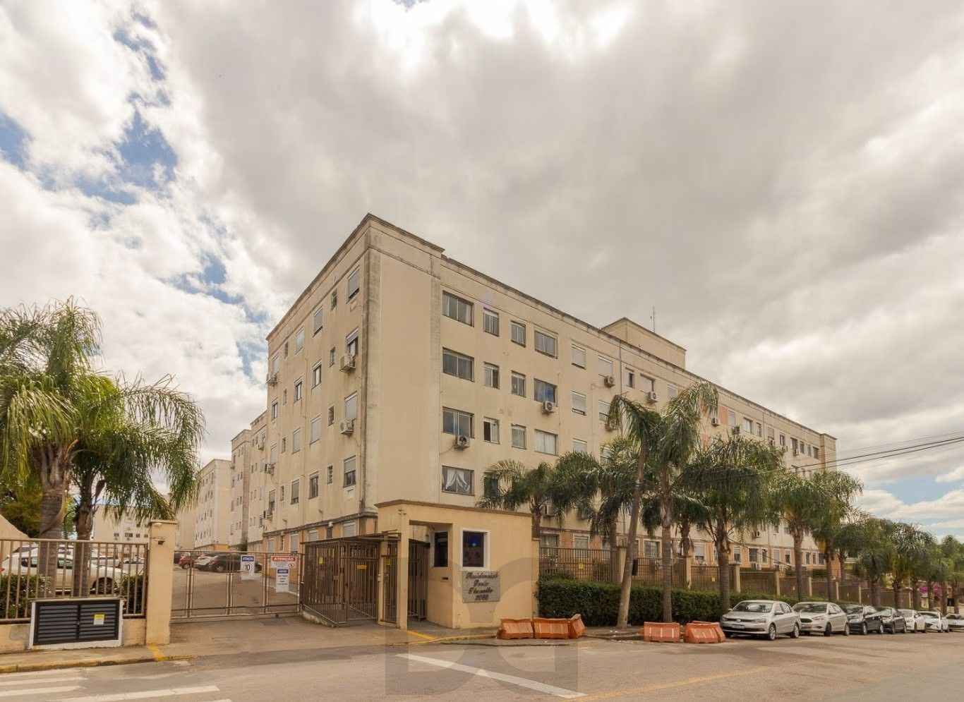 Apartamento térreo, 2 quartos, vaga e piscina no bairro Jardim Itu — foto 28