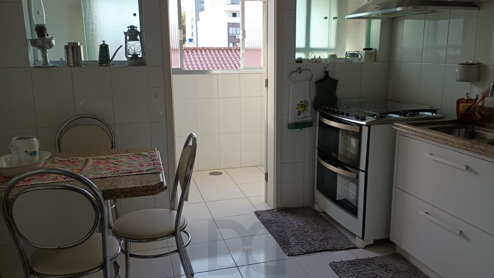 Apartamento com 3 quartos, elevador no Bairro jardim Botânico em Porto Alegre. — foto 19