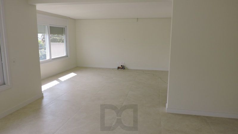 Casa nova de 600m² com 4 dormitórios e 3 vagas — foto 44