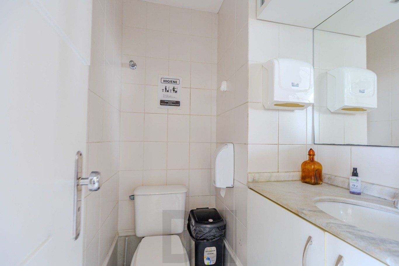 Sala comercial, 2 vagas, elevador e restaurante no bairro Praia de Belas — foto 24