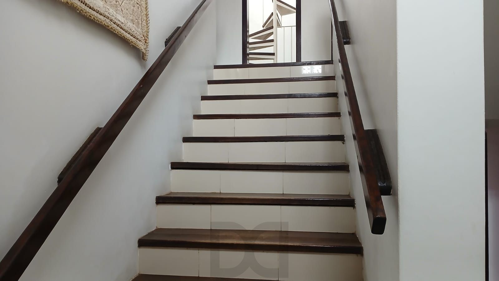 Casa de 3 dormitórios, 1 suíte, 2 vagas, churrasqueira e pátio no Navengantes. — foto 17