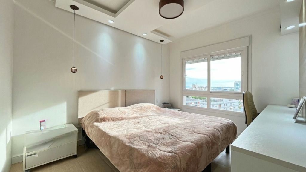 Apartamento com 3 quartos, 3 suítes e 128m² à venda em Menino Deus. — foto 26