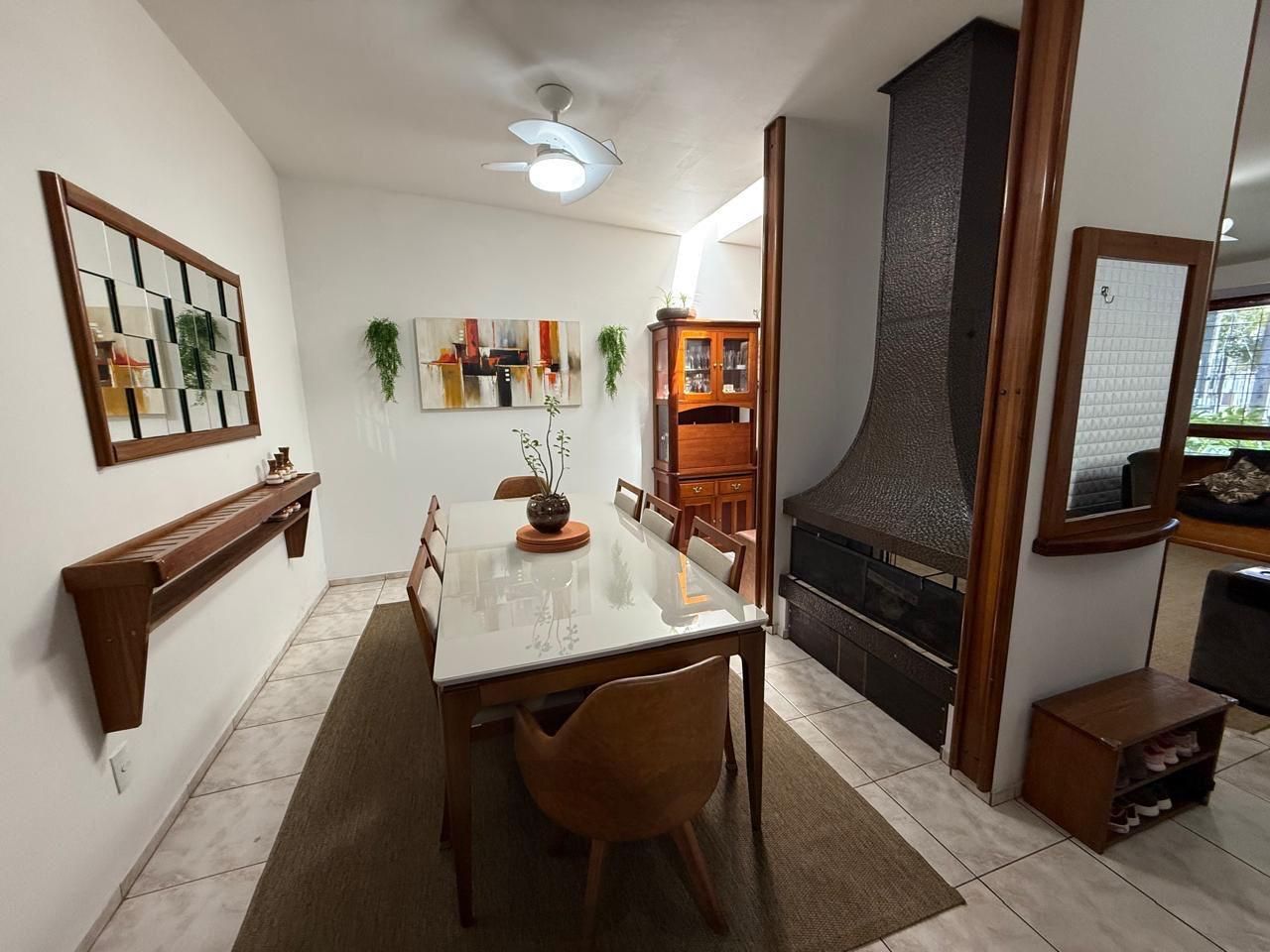 Casa semi mobiliada de 4 dormitórios bairro São Sebastião — foto 5