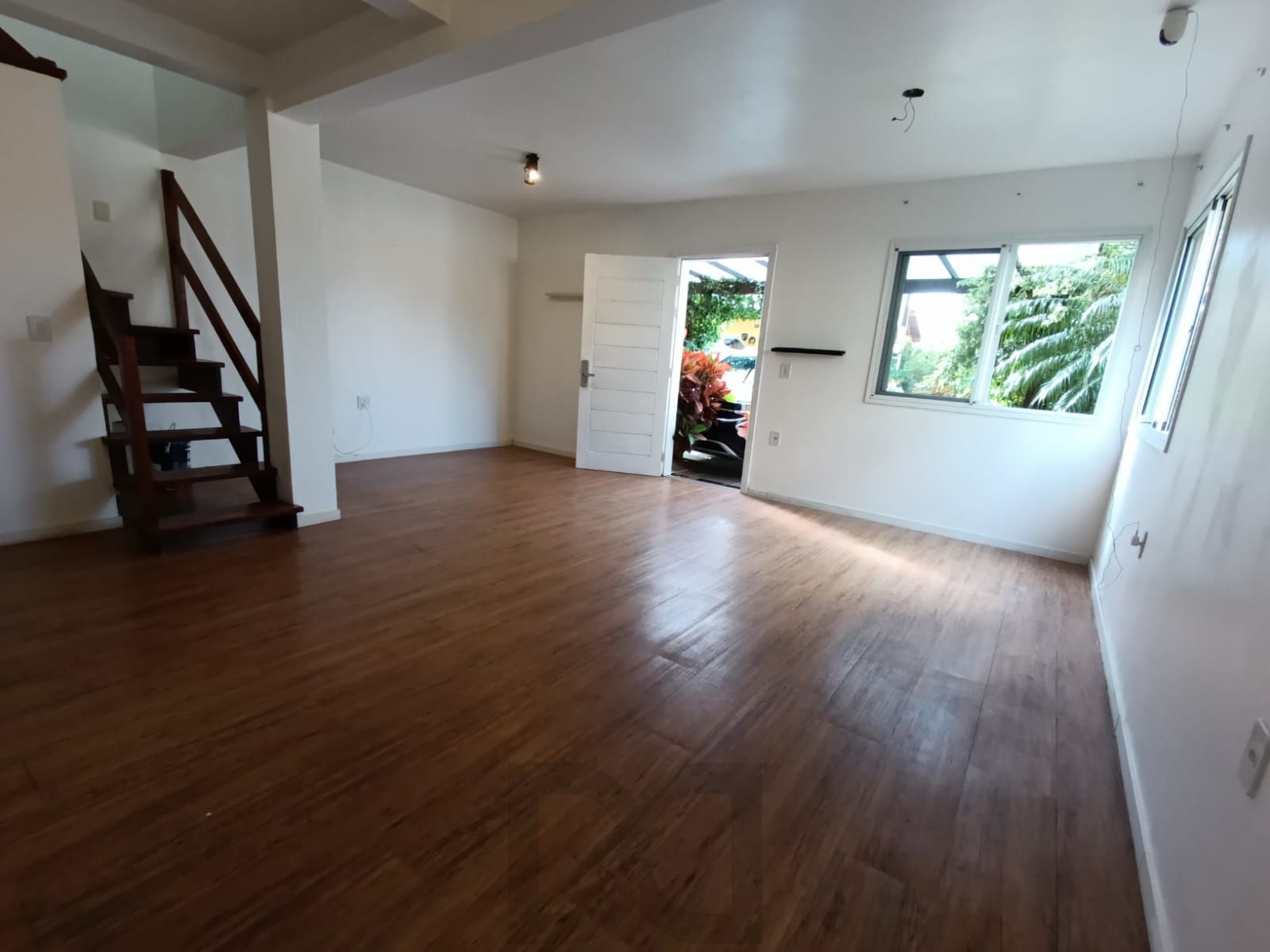 Casa em condomínio de 3 quartos, suíte e 2 vagas no bairro Mário Quintana — foto 8