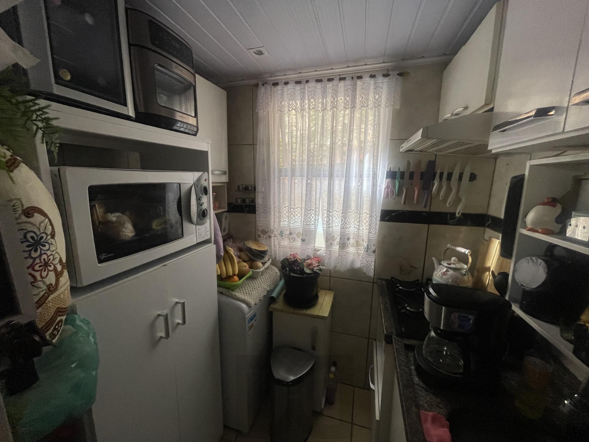 Apartamento térreo 2 dormitórios 1 vaga no Bairro Mário Quintana Porto Alegre — foto 25