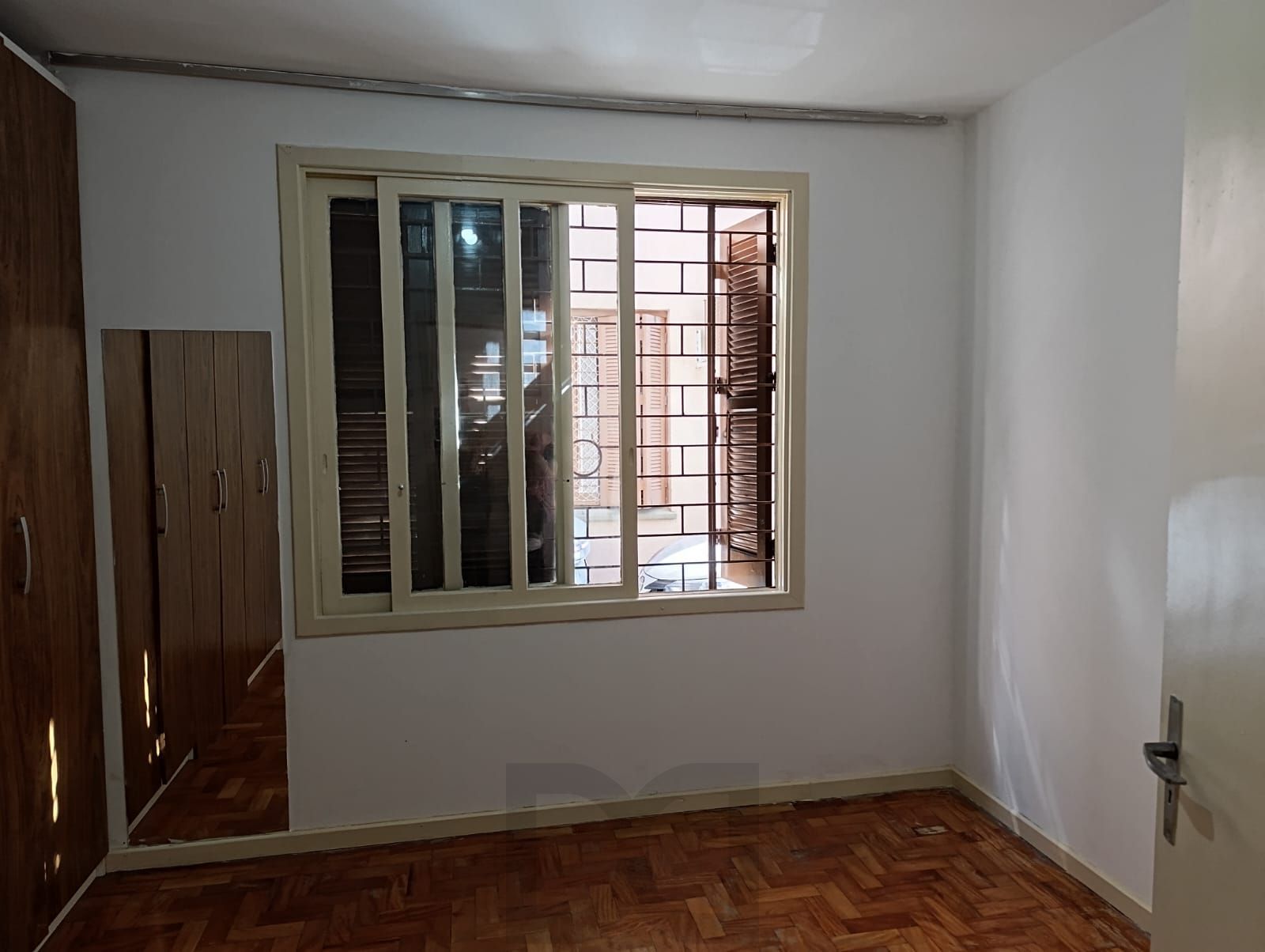 Apartamento térreo de 2 dormitórios e 1 vaga no bairro Praia de Belas — foto 25